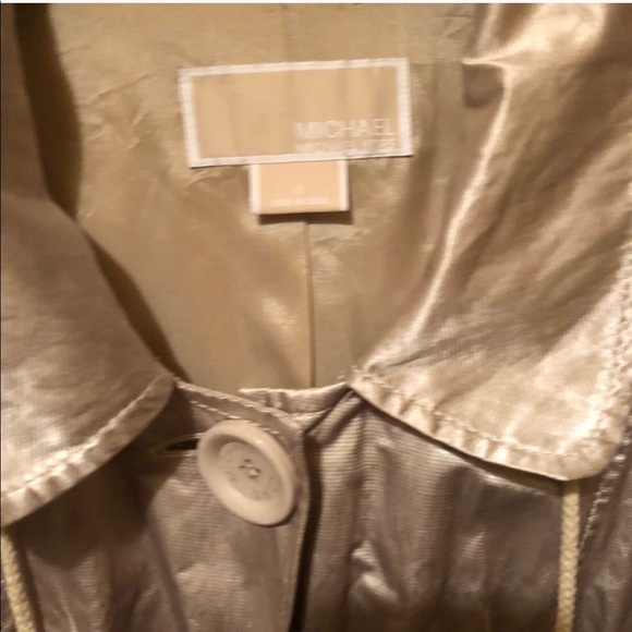 Michael Kors raincoat.... G - Picture 2 of 3